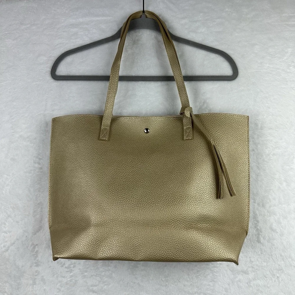Unbranded Tote Bag Gold Snap Pocket Beach Bag Purse NWOT
